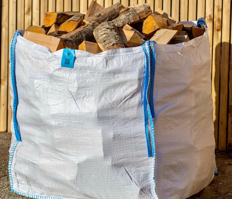 Bulk bag of kiln dried hardwood logs