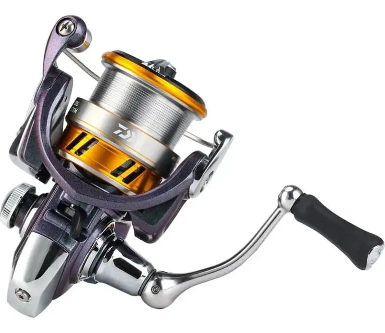 molinete-pesca-matrinxã-tucunaré-marca-daiwa-2000d.