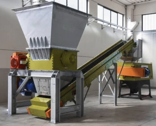 Municipal Waste shredder
