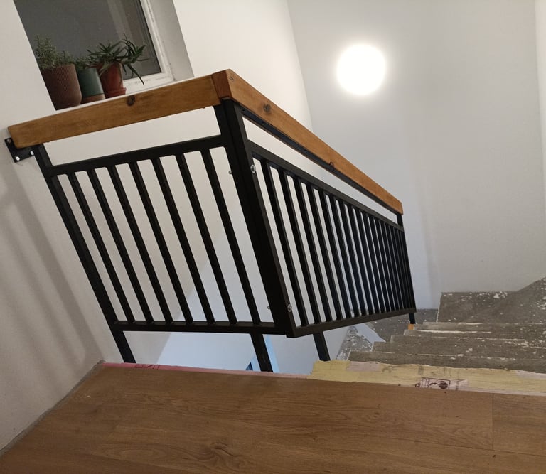 Spoljašnji gelender Kragujevac – metalni gelender po meri