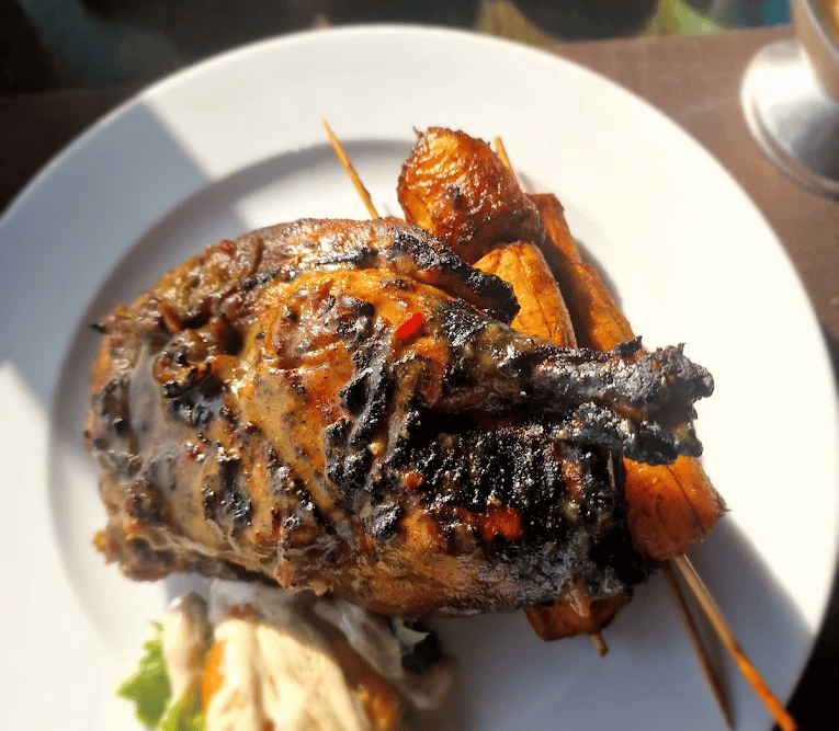 plat principal du restaurant la playa à dakar
