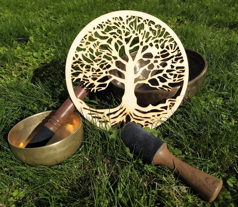 Arbre de vie en bois et bol tibétain