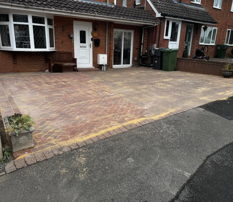 Driveway block paving patterns in Worcester property