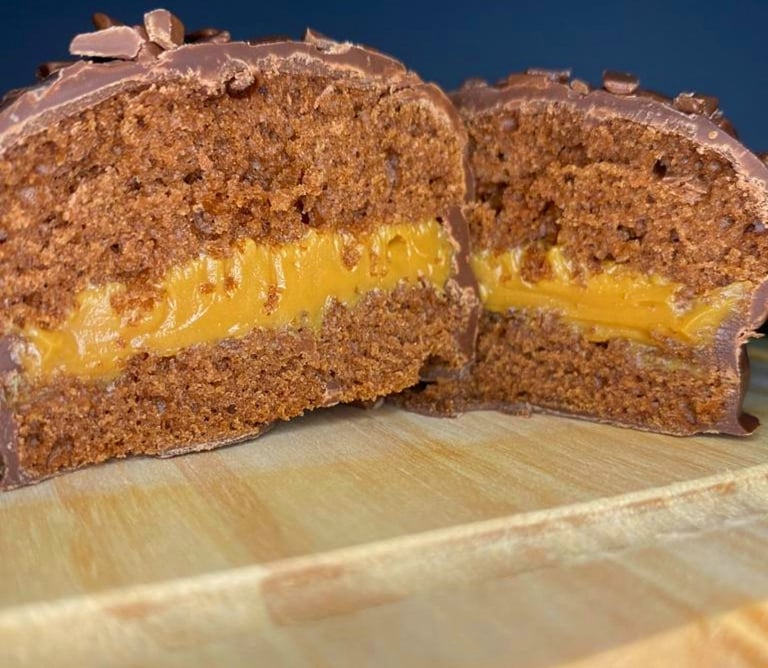 Pão de mel recheado com doce de leite