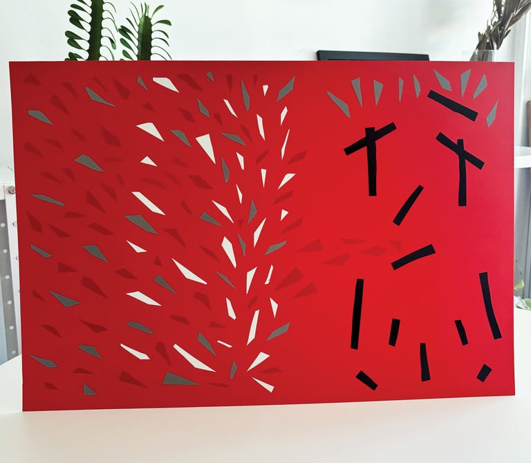 imagem da obra feita de fitas isolante de cores branca, prata, vermelha e preta sobre papel de fundo vermelho.
