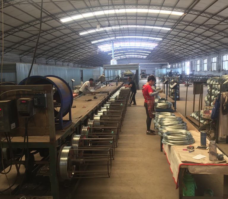 Cattle fence wire material warehouse