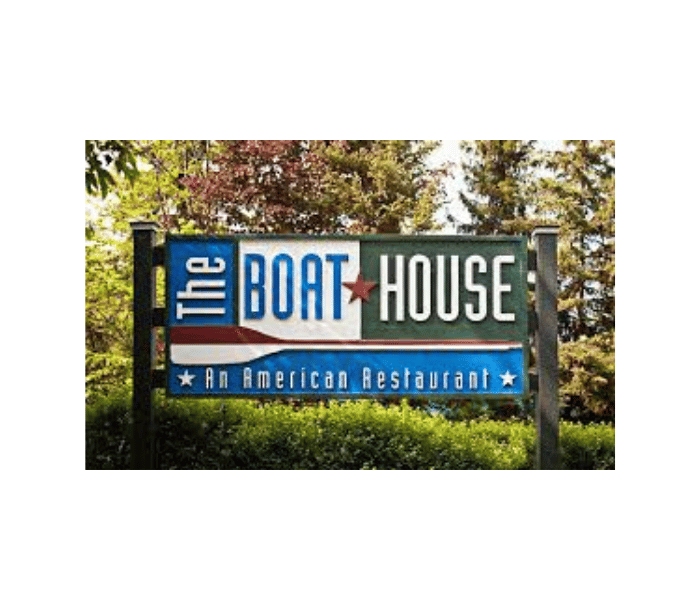 the boat house sign at lake wallenpaupack