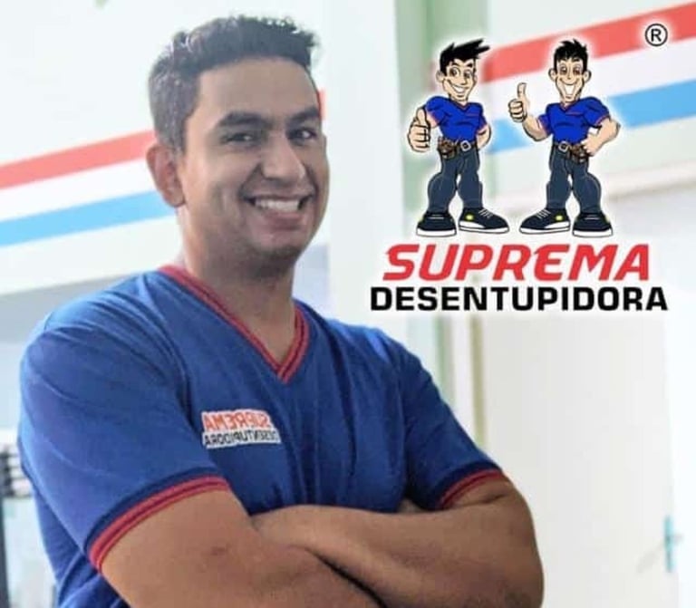 funcionário da Suprema Desentupidora