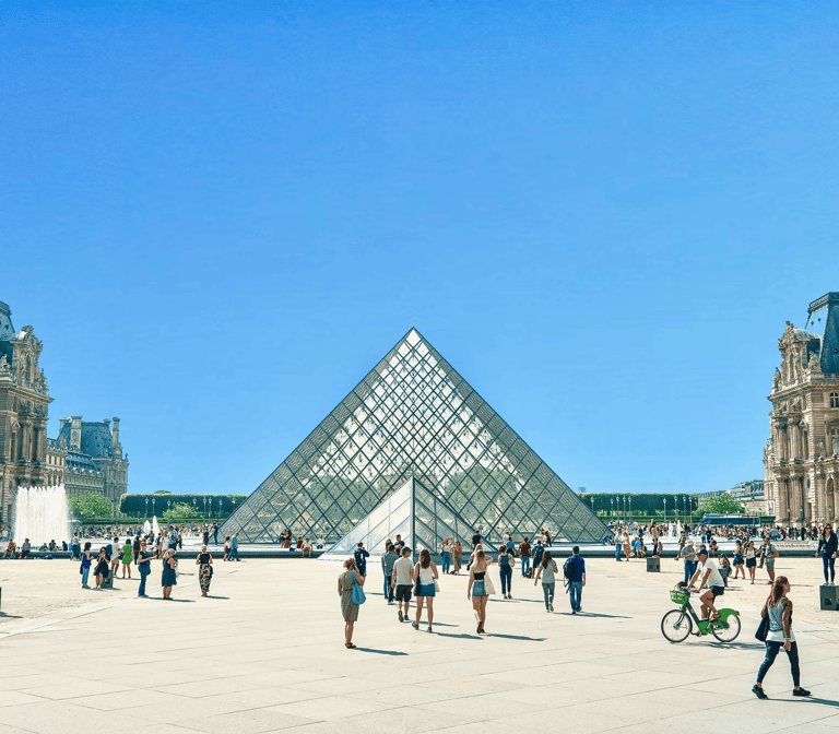 Paris City Center Free Tour