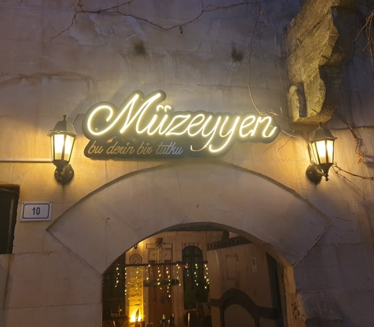 Müzeyyen Kafe