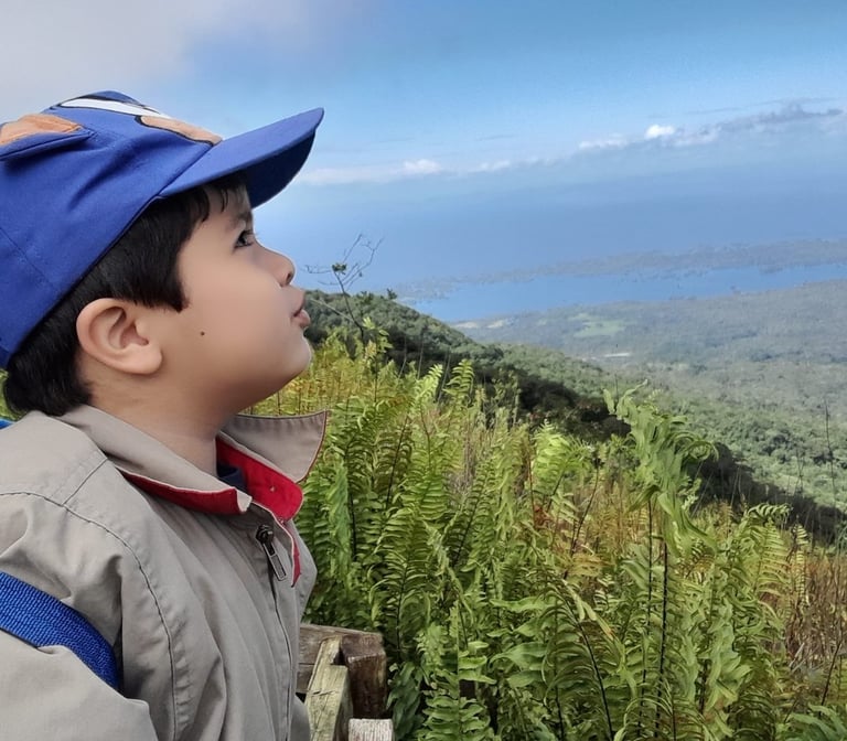 mombacho volcano Cluoded forest