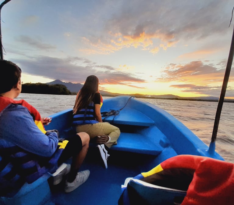Isletas boat ride in the great lake