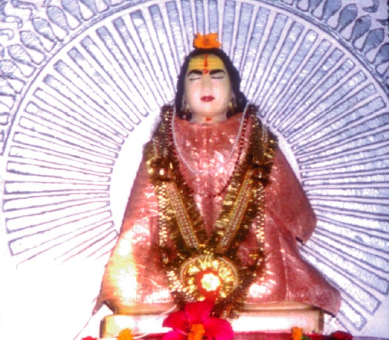 Guru Gorakhnath, murti nel tempio di Hairakhan