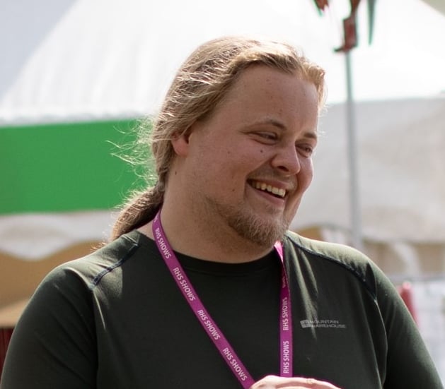 Magnus Steen Garden Designer and Skilled Landscaper