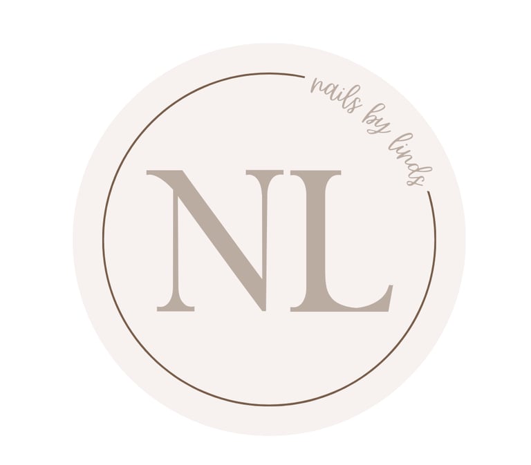 nails by linds logo