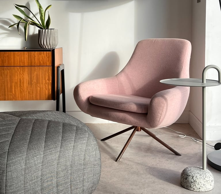 minimal and mid century