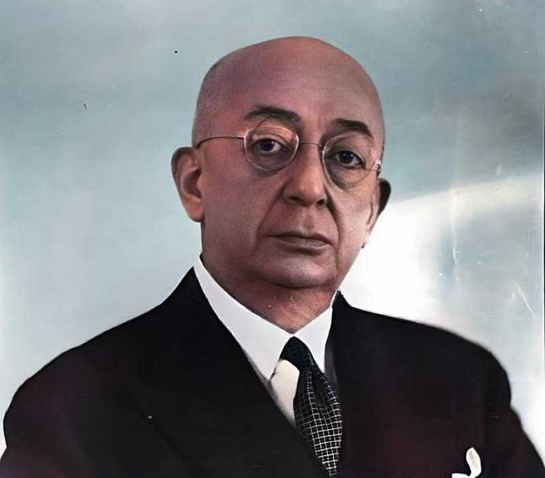 Refik Saydam Kimdir?