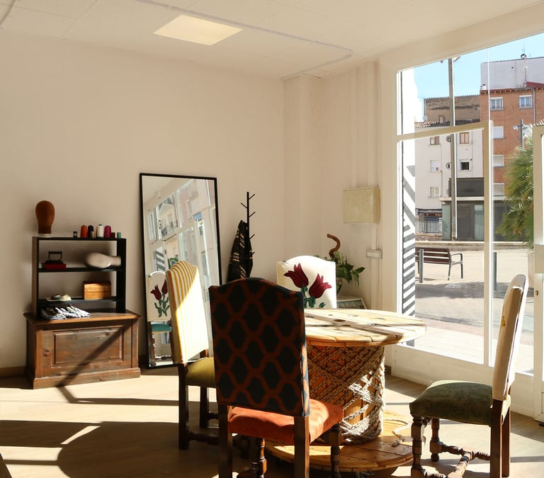 Local de Gala Kosturica, costurera profesional en Logroño