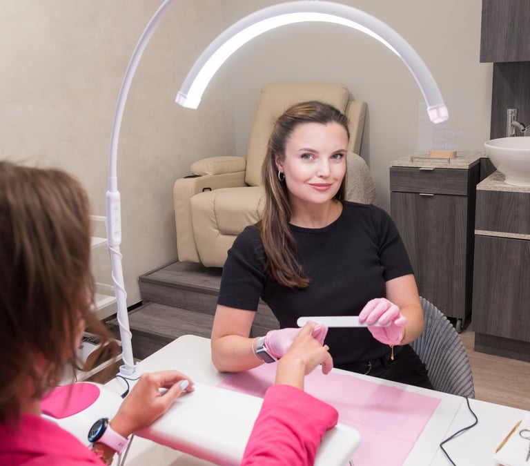Anastasiia with client