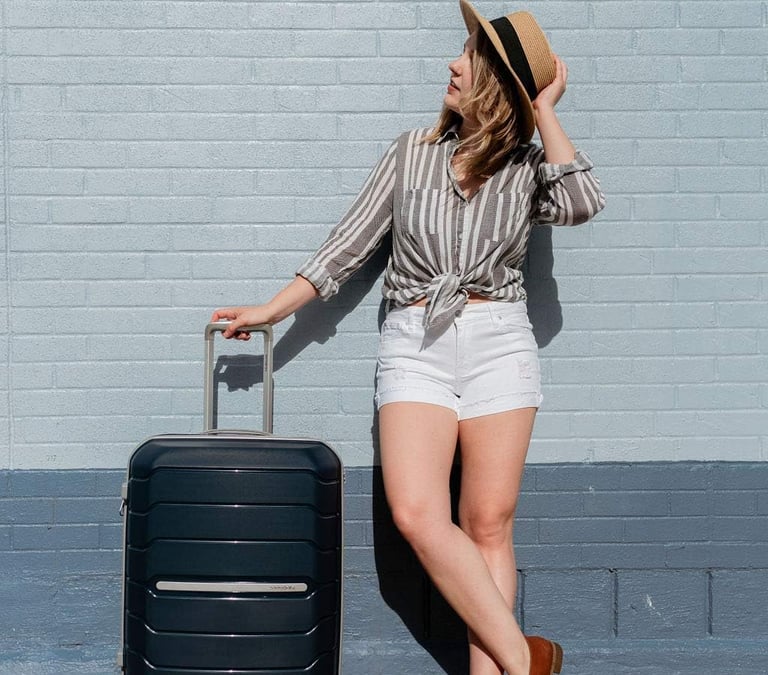 Solo Traveler with Samsonite Luggage 