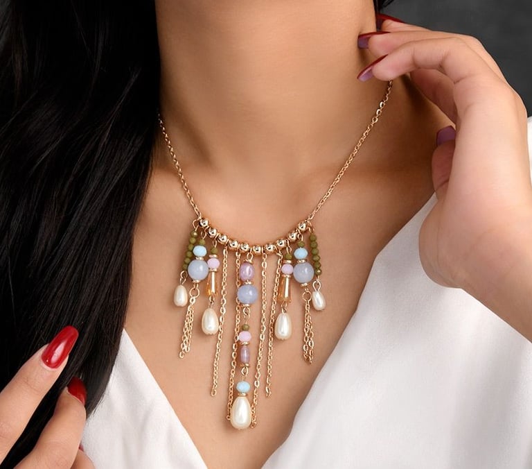 The Scotch Mist- Golden Embellished Necklace With Anti-Tarnish Coating