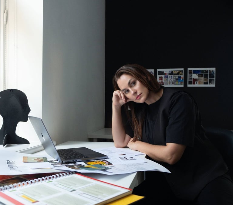 Jovita Kuze vizualinio identiteto kūrimo procesas