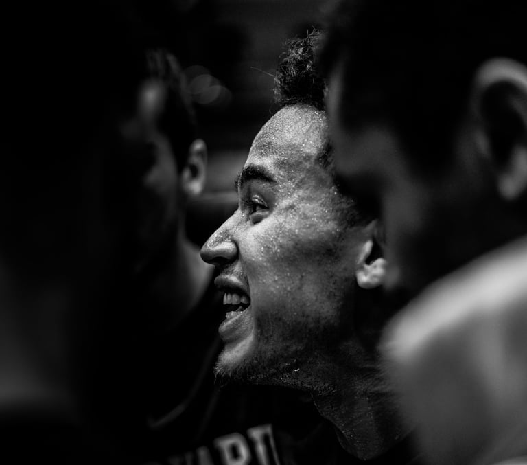 Face in a crowd