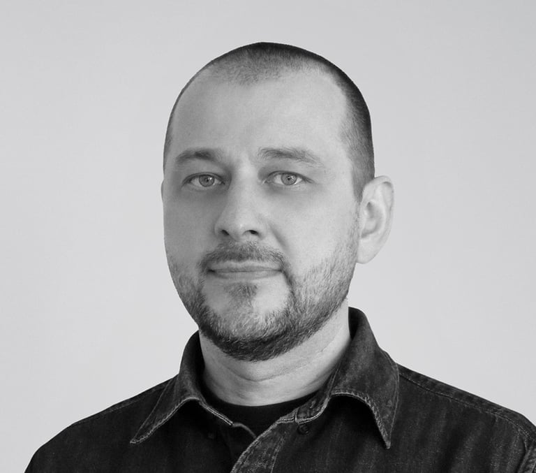 Professional headshot of Tomas Kohoutek Creative Director and Author from Brooklyn