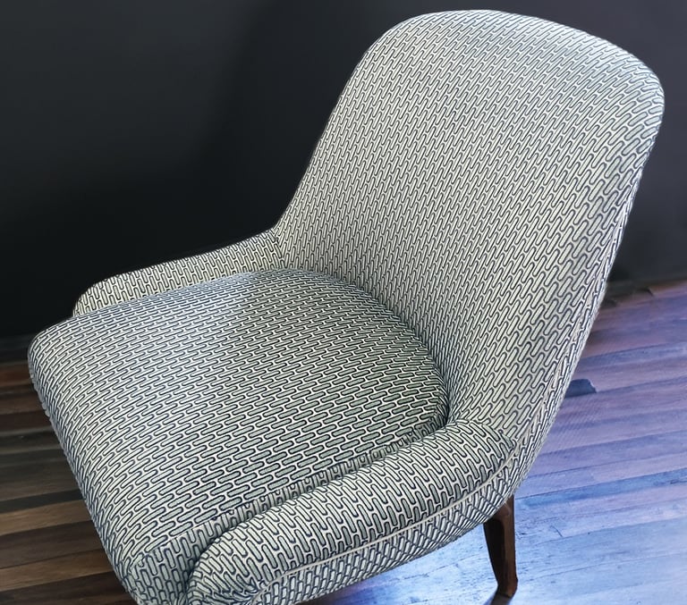 Fauteuil année 50 Tapissier Grenoble 1