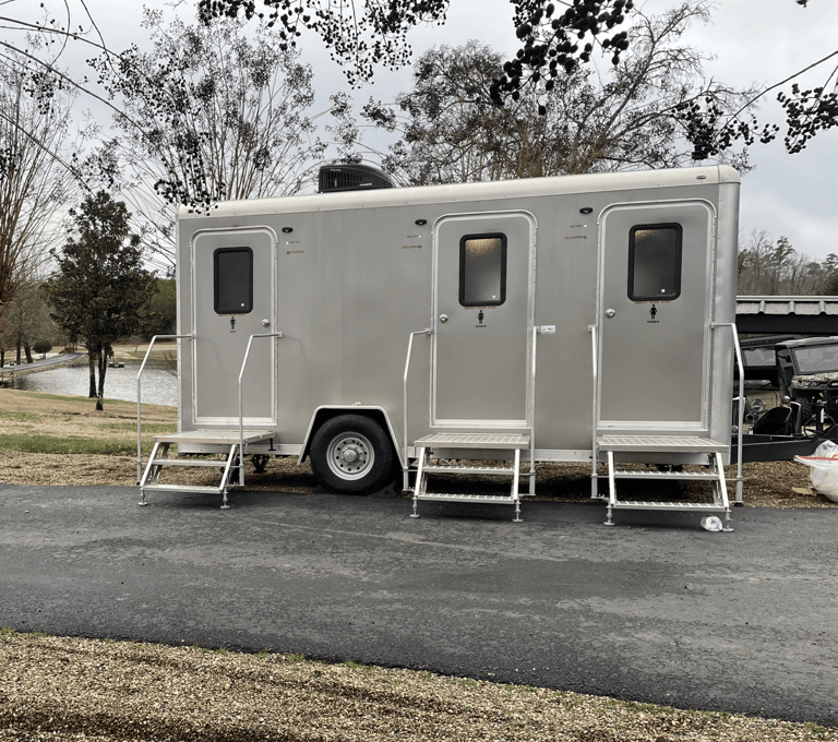 porta potty