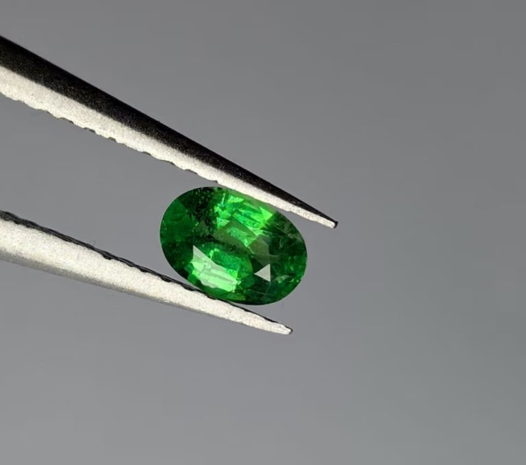 exception grenat tsavorite naturel de chez gems d exception