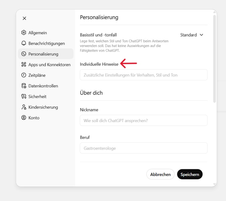 Screenshot der ChatGPT-Einstellungen: Ein roter Pfeil markiert das Feld für individuelle Hinweise