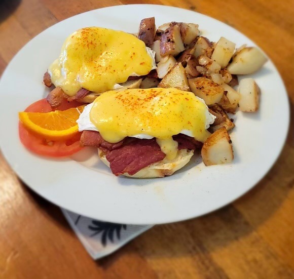 Jonnie and Lily's Diner Breakfast
