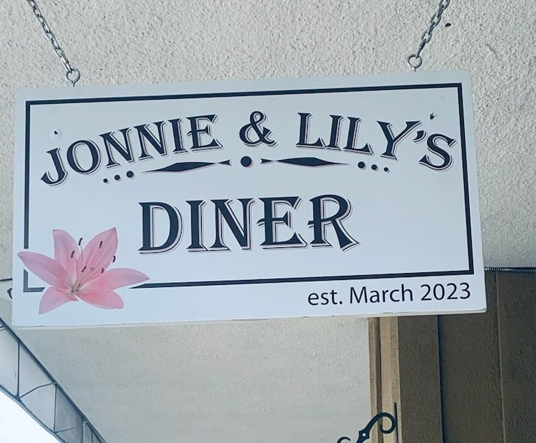 Jonnie & Lily's Diner Sign