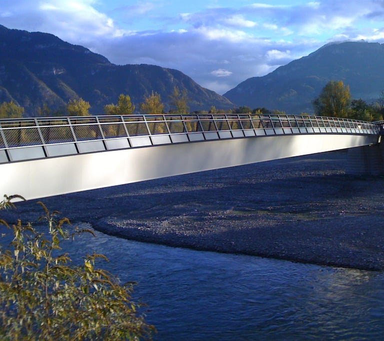 Passerelle sur l'arve
