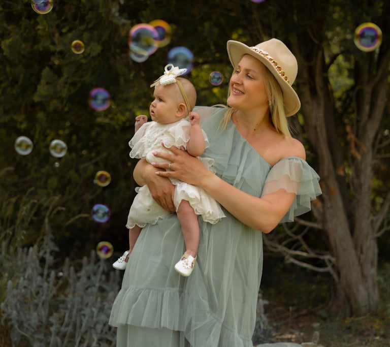 Mother and newborn photoshoot in Brighton