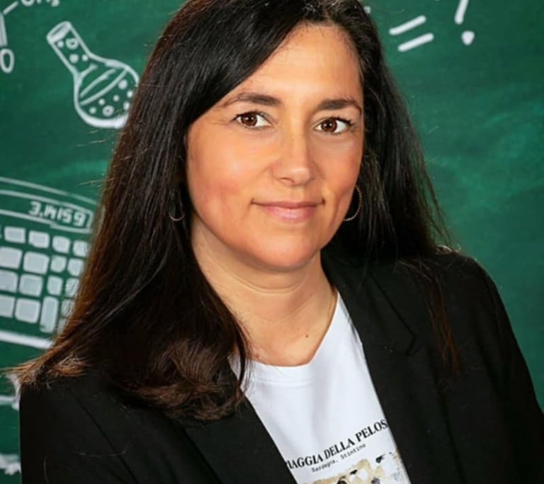 Madame Delphine, institutrice primaire