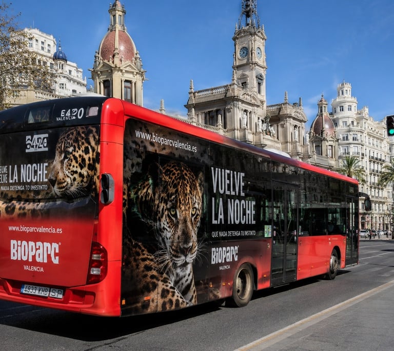 Agencia especializada publicidad autobuses Valencia