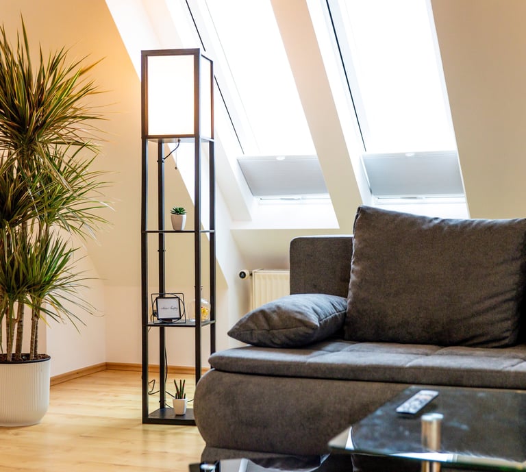 Grosse moderne Dachgeschosswohnung in Coburg auch für Monterure sehr gut geeignet