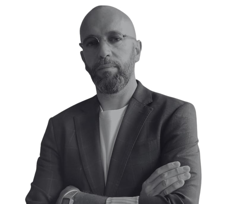 Maxime NEVEU, chef de projet IA et manager de transition