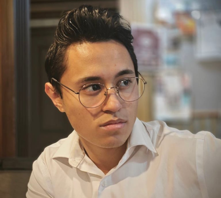 The tutor of Sonny's Speech Studio, Sonny Velasco