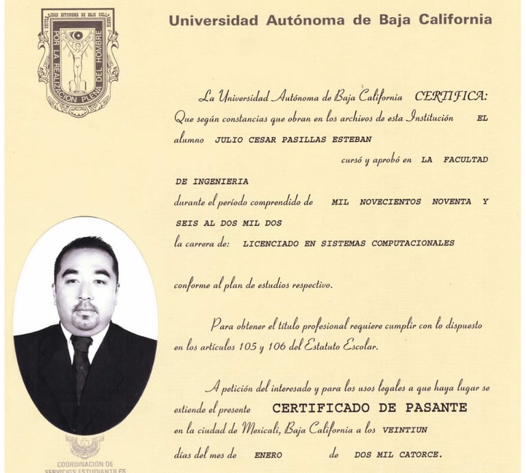 Julio Pasillas Licenciatura