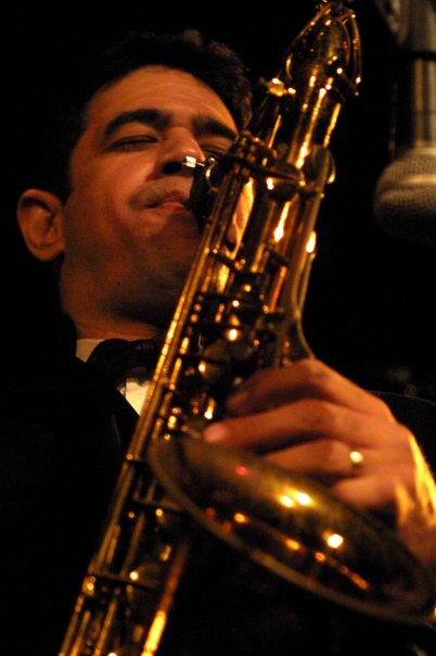 Jazz saxophonist Maestro Bobby Ramirez - Jazz improvisation online course