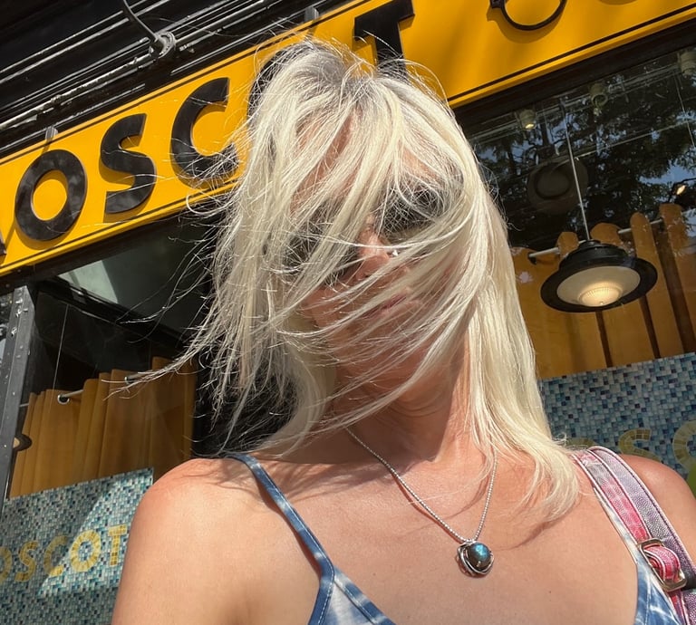 Shannon Falk in front of Moscot 