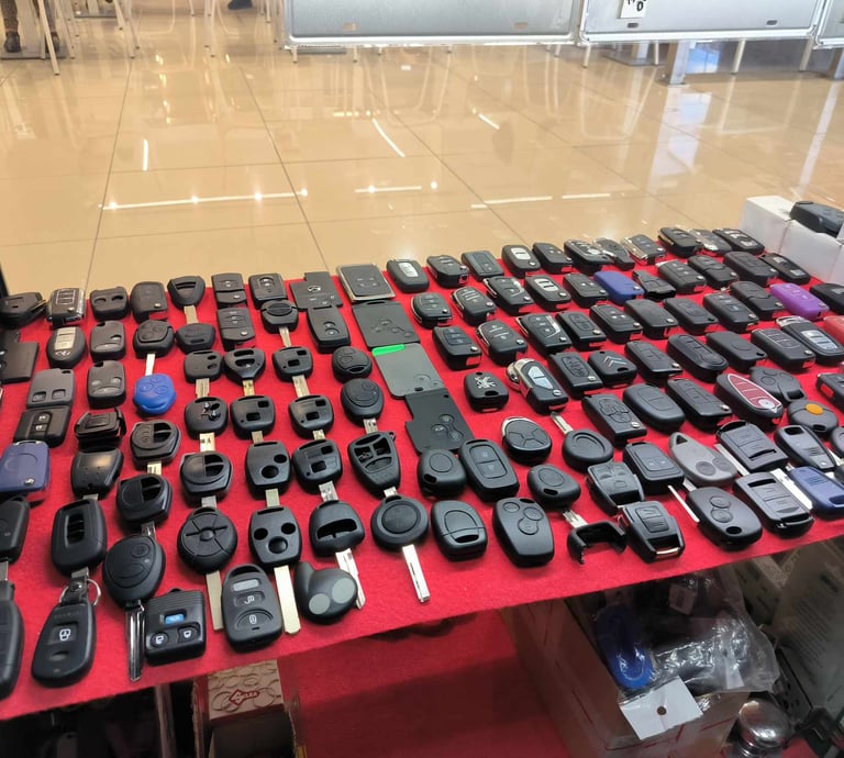 Interchaves Cacém caixas (carcaças) e chaves para automóveis 