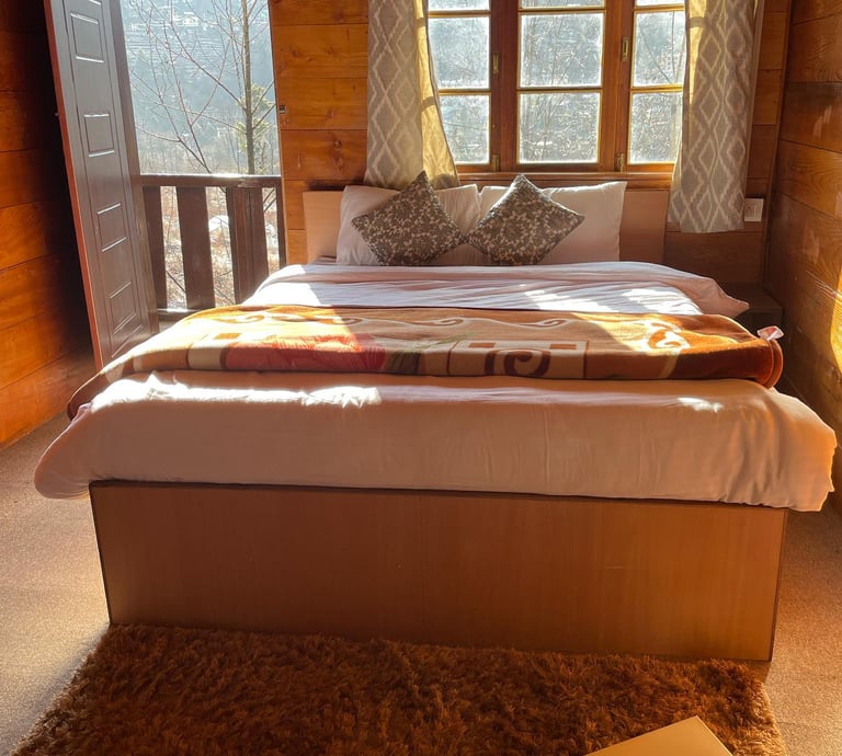 LACHUNG HOMESTAY