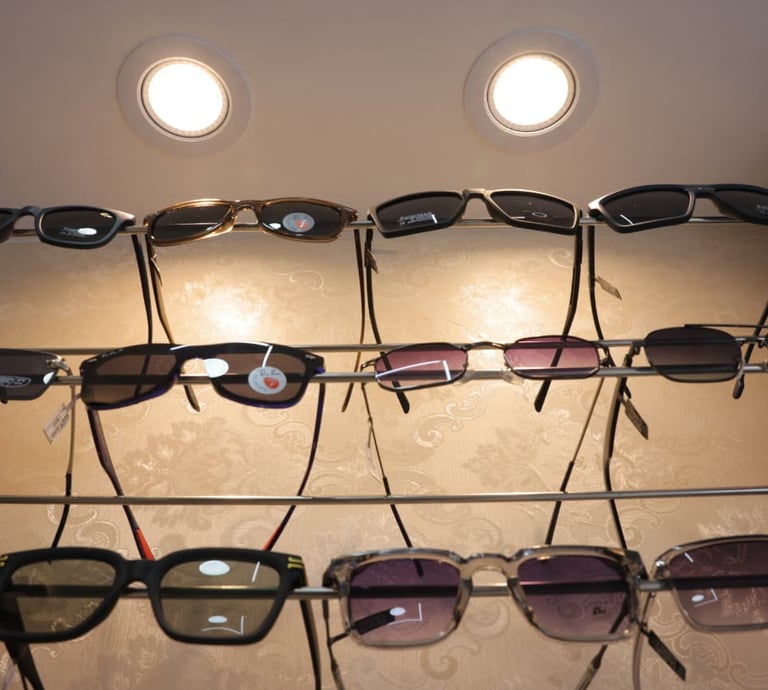 Interior arrangements of noah optics