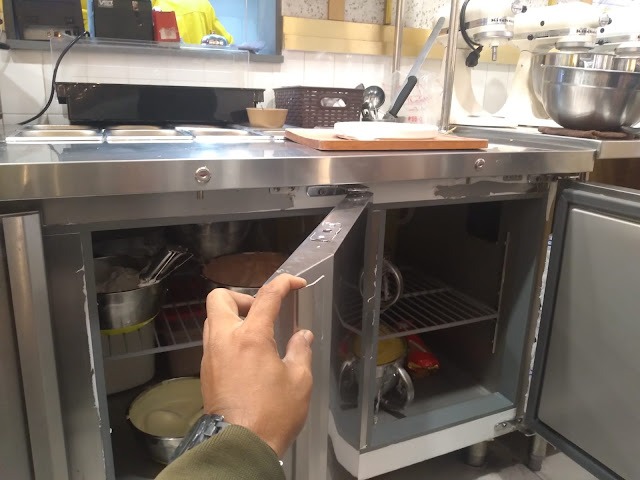  layanan service AC, chiller, kulkas, dan mesin cuci dengan teknisi berpengalaman di Wonosari