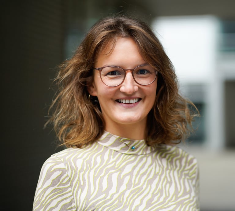 Julia Dencker - Photo by Diana Elschner (all rights reserved)