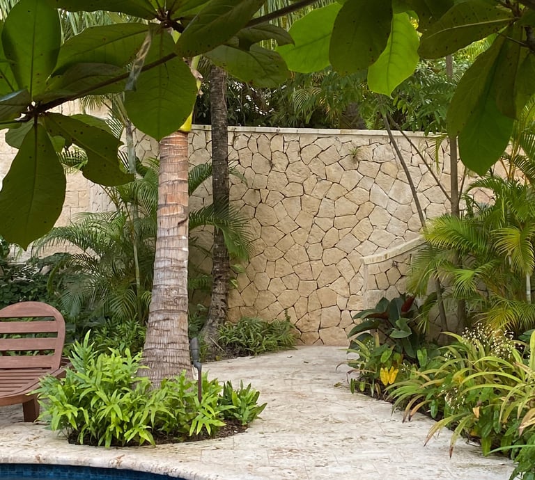 Jamaican stone masons and builders ready to transform any space. Hassle free construction.